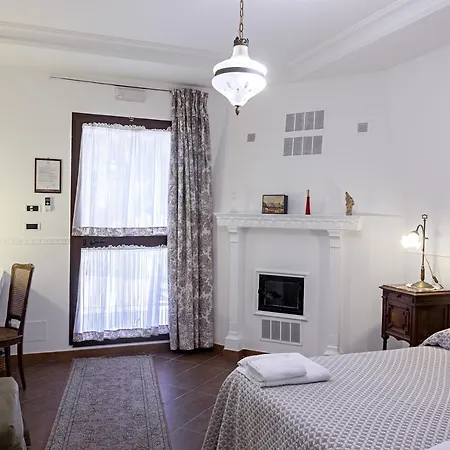 Bed & Breakfast Acasamia Con Parcheggio Privato