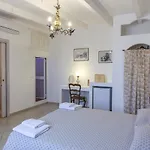 Acasamia Con Parcheggio Privato فندق مبيت وإفطار بارليتا