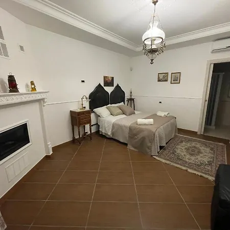 Acasamia Con Parcheggio Privato 3* Μπαρλέτα