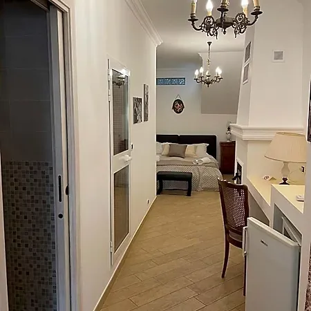 Couette-café Acasamia Con Parcheggio Privato
